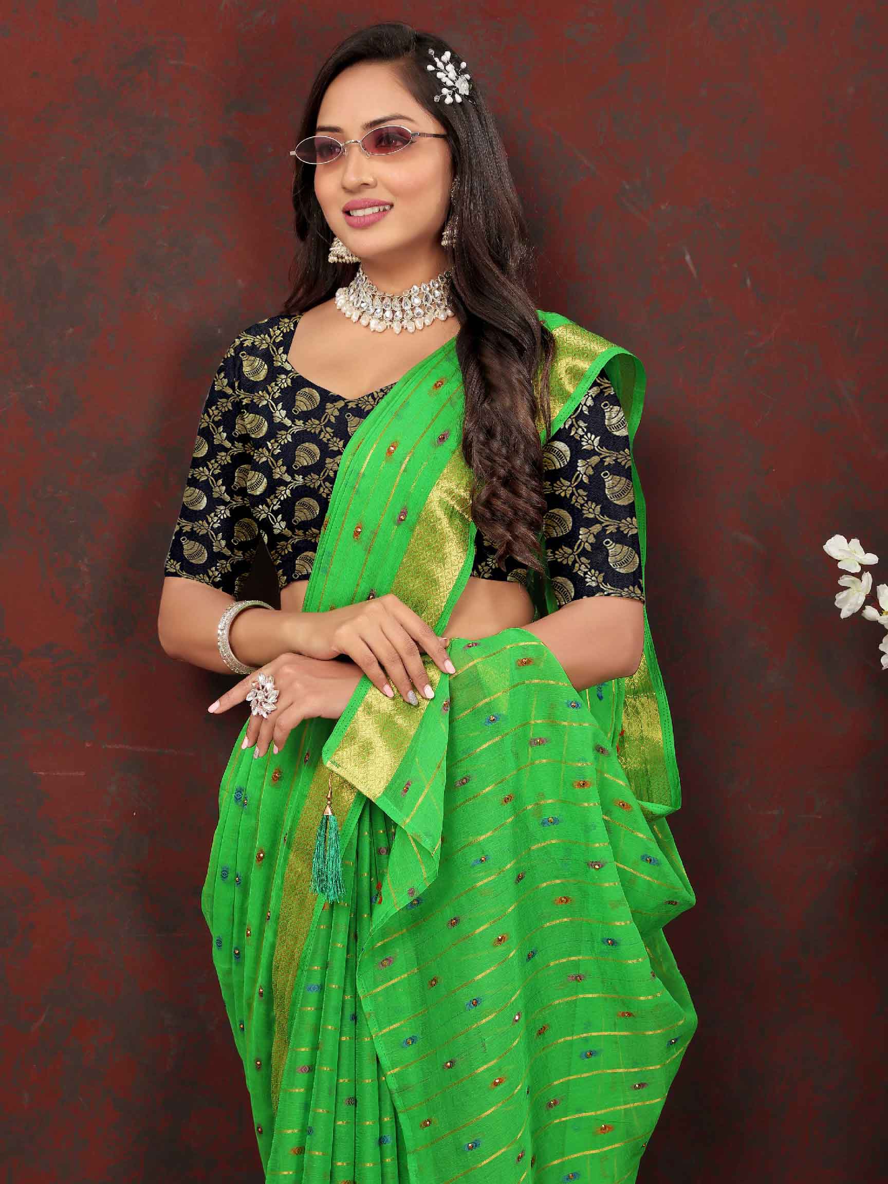 Wedding & Festive Wear Women's Woven Stripe Green Chiffon Saree with Zari Work