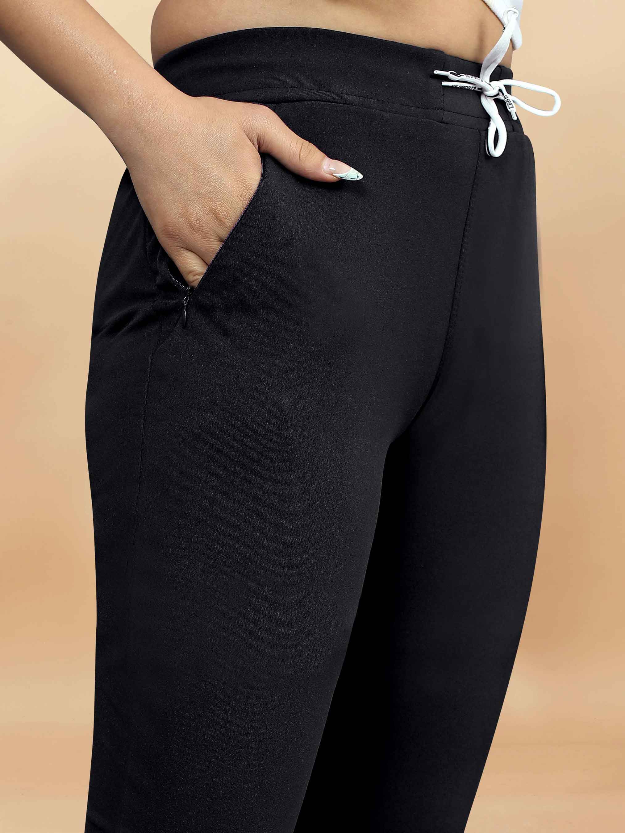 Experience Fashion Forward Style with Our Stylish Casual Wear Women's Lycra Black Jeggings with Front Pocket Elevate your everyday look with these versatile and comfortable black jeggings. Perfect for any occasion, these jeggings combine fashion and functionality effortlessly. Shop now at Rheycart.com