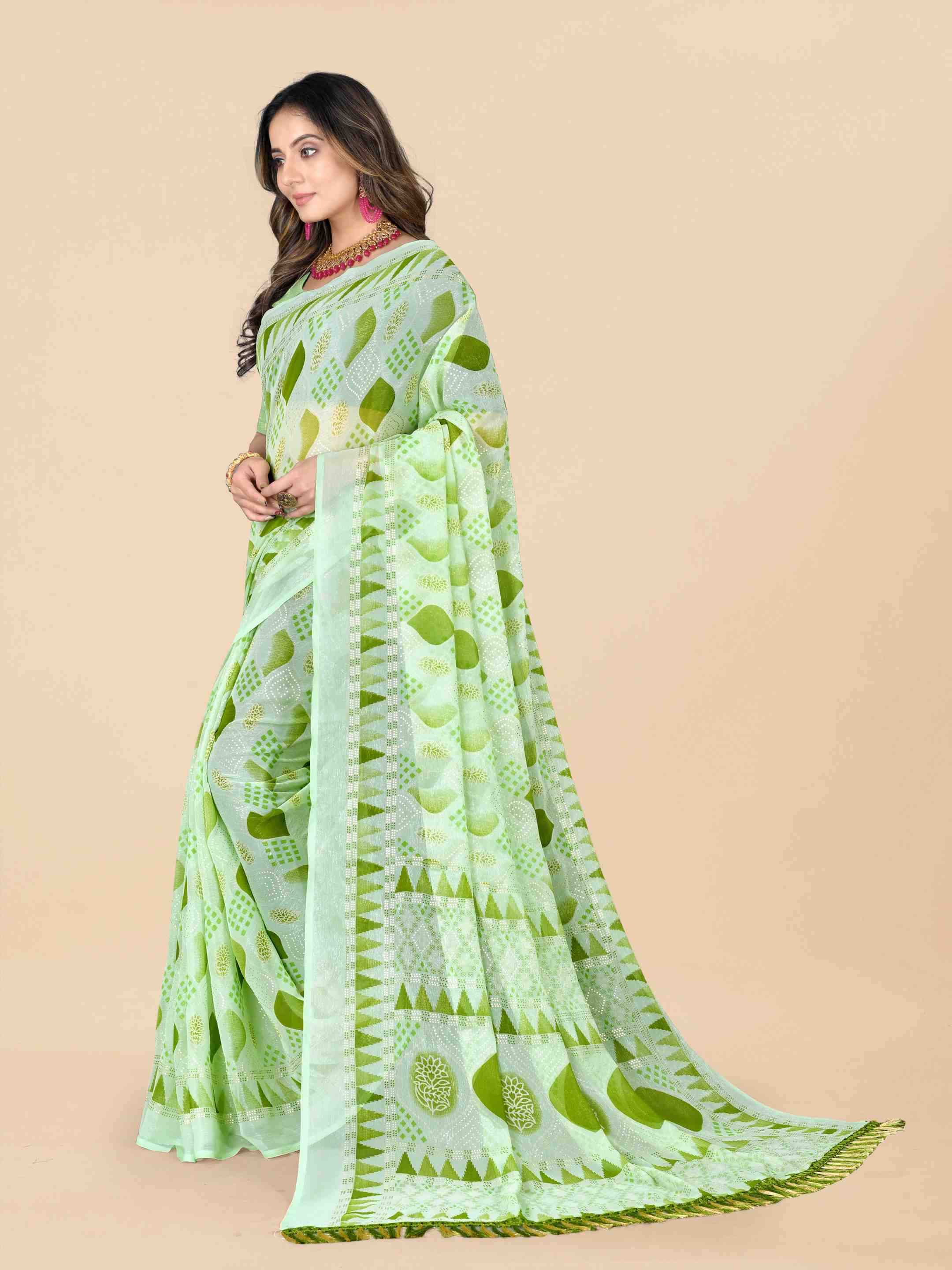 Women's Floral Printed Party Wear Green Chiffon Saree With Blouse